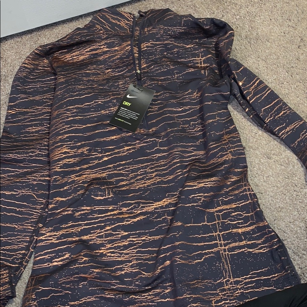 Long sleeve Dry-fit Nike top